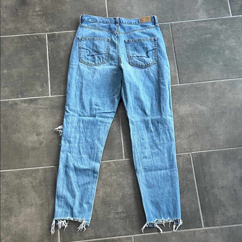 American Eagle Outfitters Distressed Mom Jeans - Picture 5 of 11